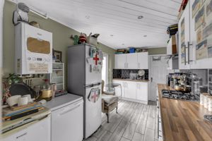 Photo 13- click for photo gallery